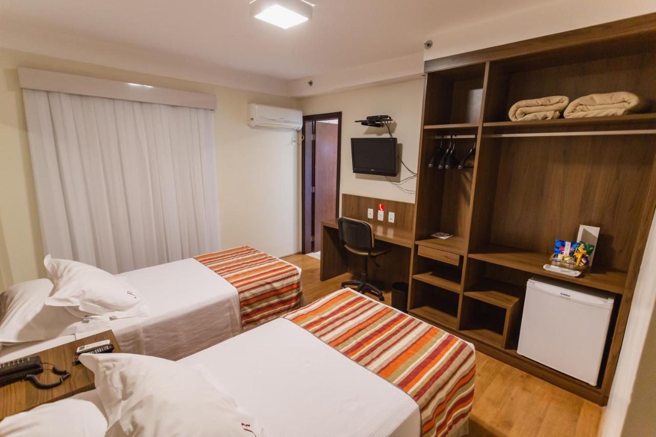 Executive Twin Room,422089632:JPEG